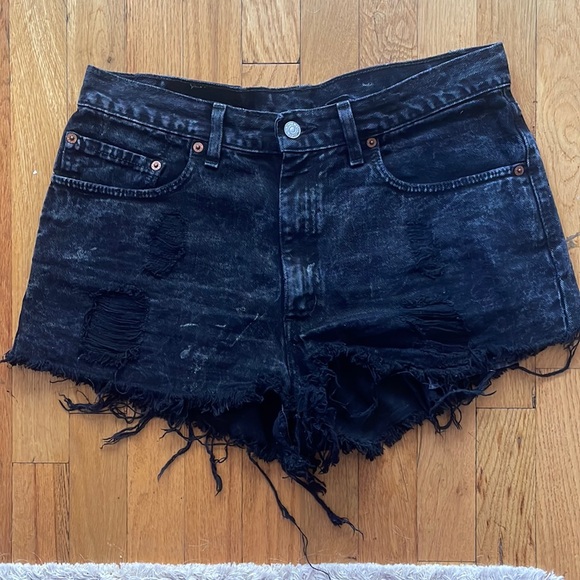 Levi's Pants - Distressed black Levi’s shorts